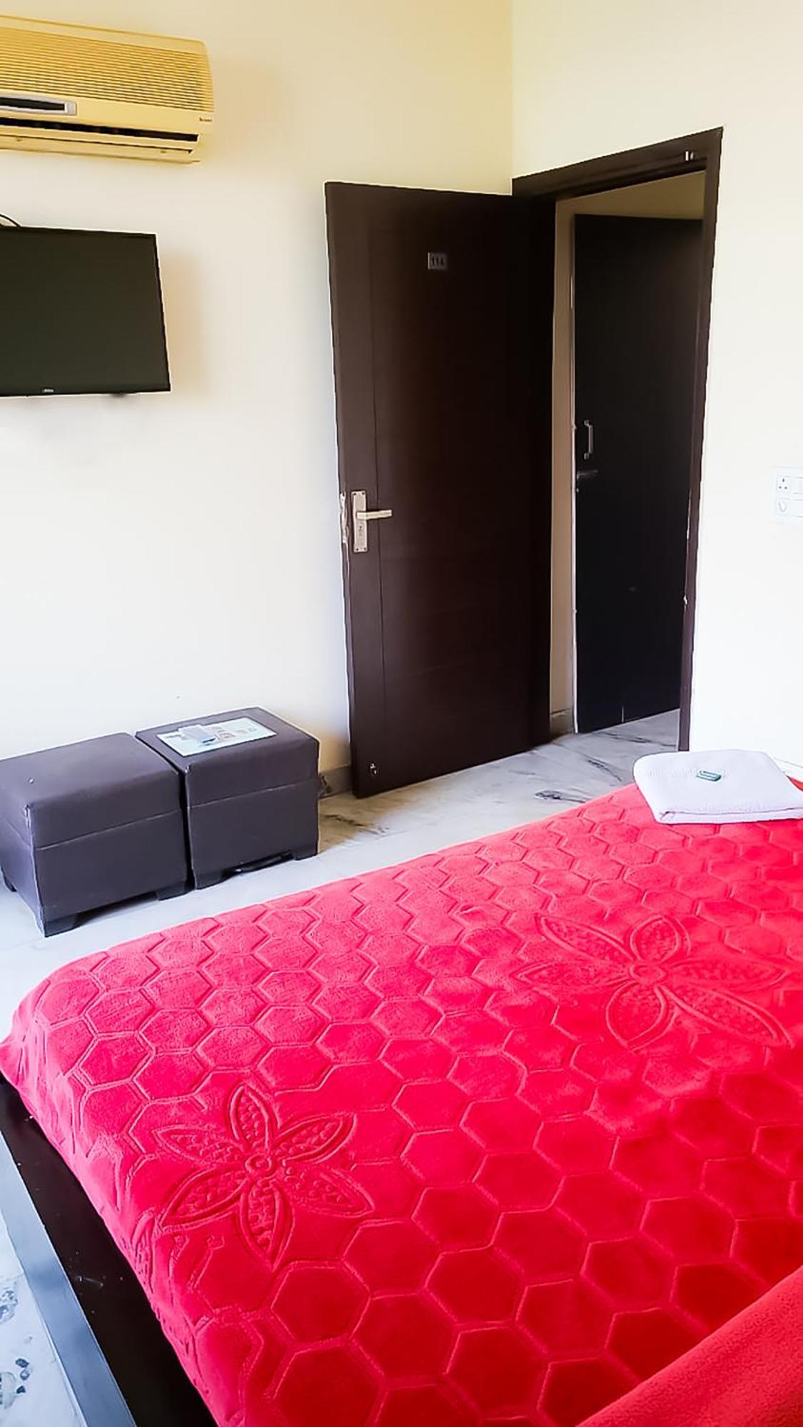 Deluxe Room In Cr Park New Delhi Extérieur photo