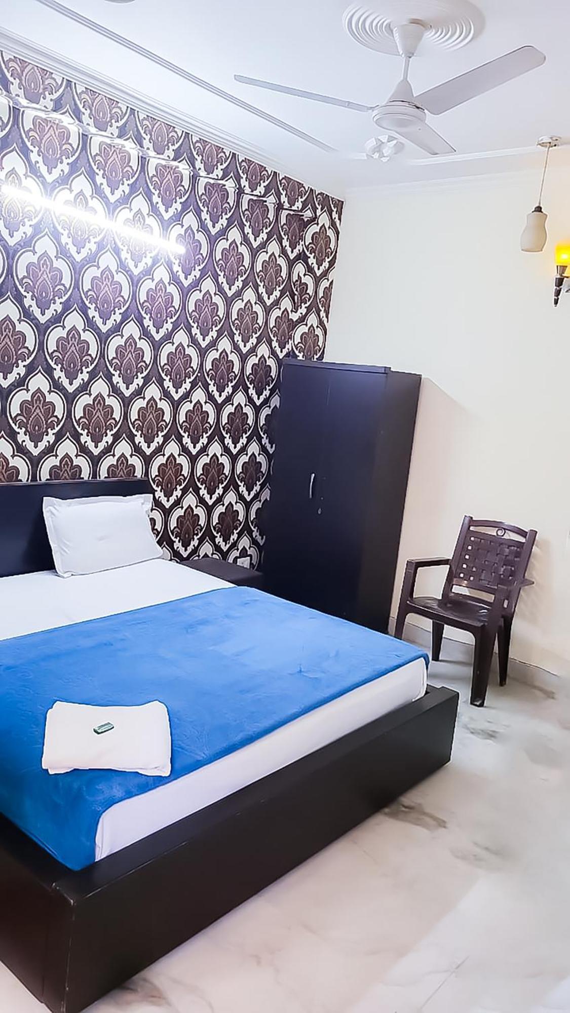 Deluxe Room In Cr Park New Delhi Extérieur photo